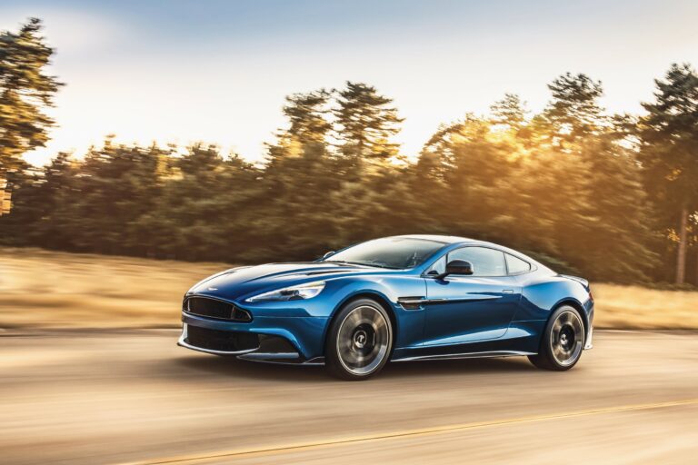 ASTON MARTIN, UN REVE FRANCAIS (COFFRET)