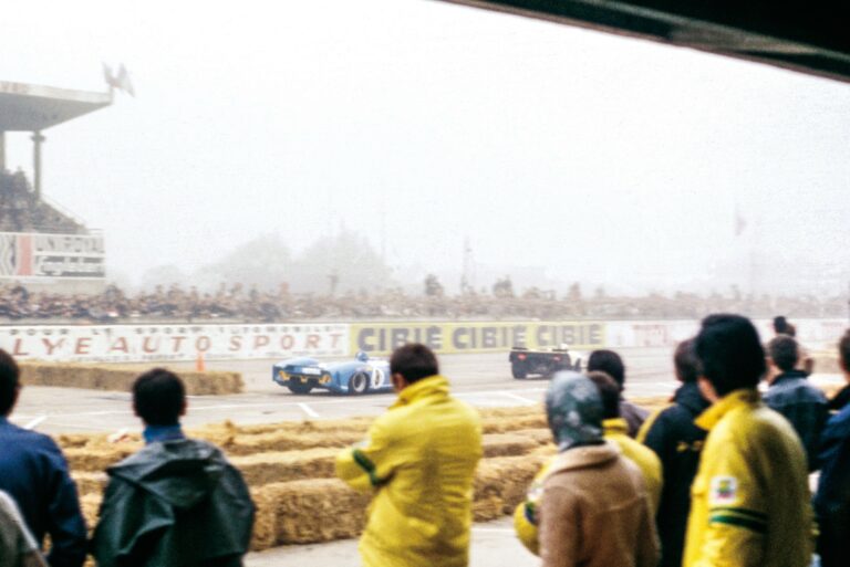 BLEU MATRA, la couleur de la victoire